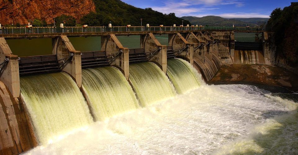 Dam © Belinda Pretorius - Fotolia