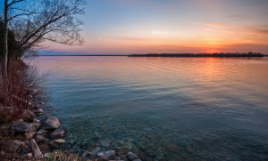 LakeCouchiching-CreativeCommons-Robert-Snache-Spirithands